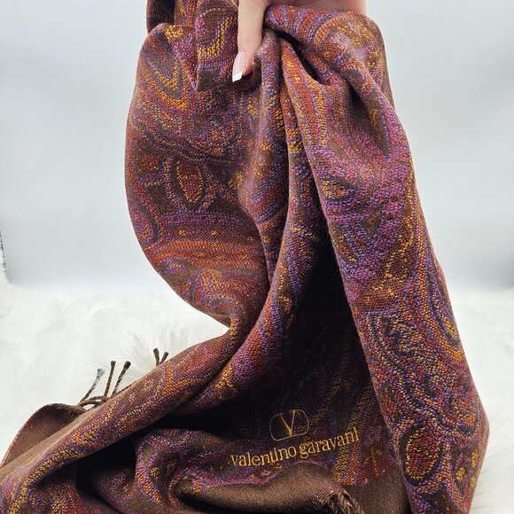 Valentino Garavani Pashmina Shawl - Picture 6 of 17